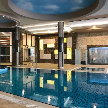 Konak Seaside Homes Lux Penthaus 3+1 * Махмутлар