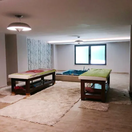 Konak Seaside Homes Lux Penthaus 3+1 * Махмутлар