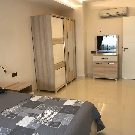 Konak Seaside Homes Lux Penthaus 3+1 * 마흐무틀라르